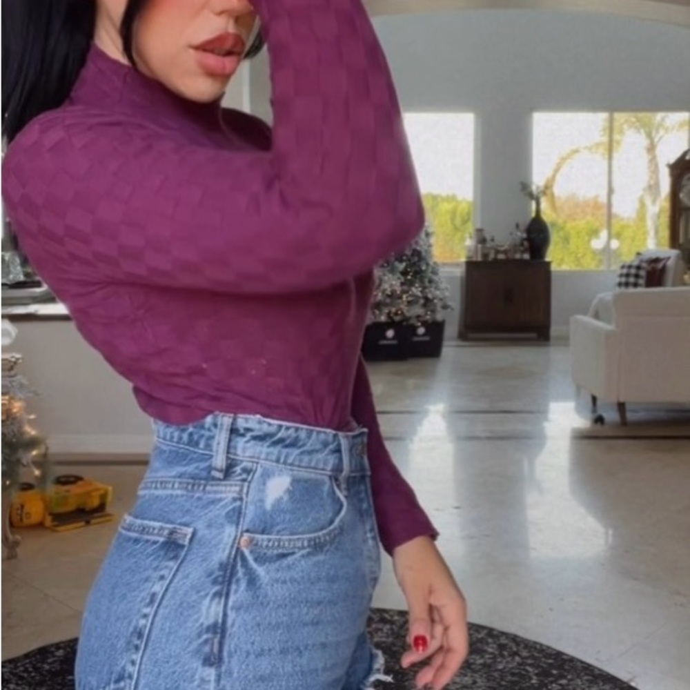 Chic Purple Top and Denim Jeans